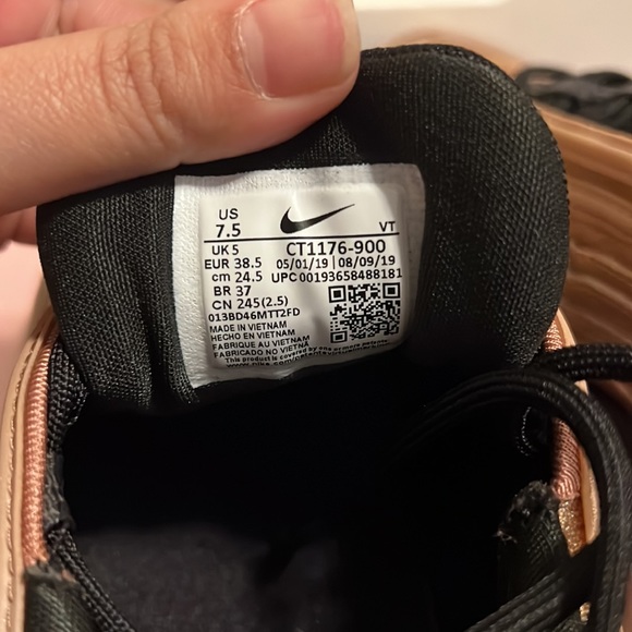 Women’s Nike Air Max 97 - Copper
Unworn. No box. - Picture 5 of 6